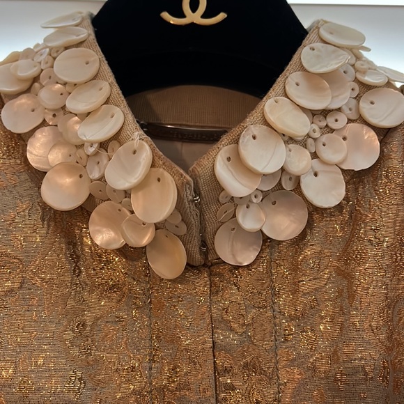 Vintage Dolce Gabbana suit- It is Gold with Shell Trim, Silk Lining 100%, RARE - Picture 8 of 11